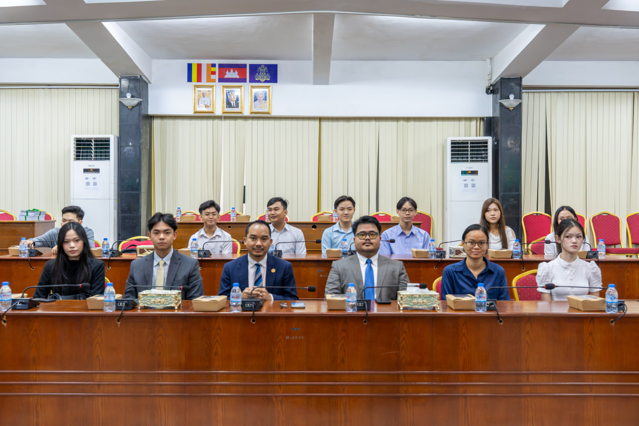 NUM iLAW Students Undertake Study Visit to the Senate of the Kingdom of Cambodia - Image 10